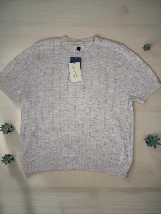 Universal Thread Tops - Universal Thread Short-Sleeve Crewneck Sweater - Oatmeal Pink Heather